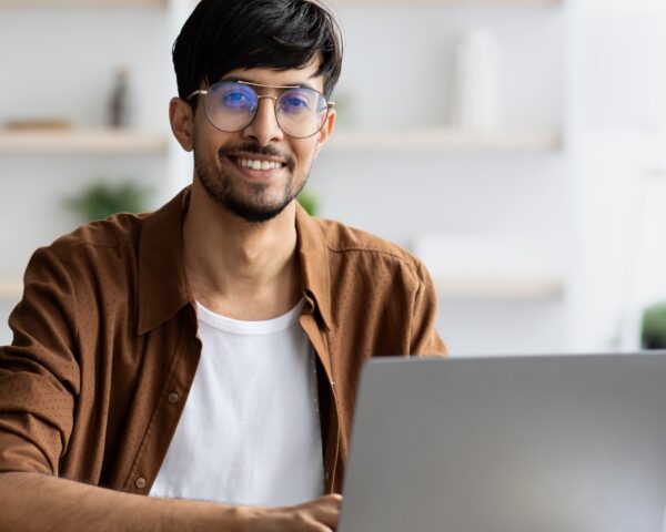 Looking for a website developer near me in 2026? Learn how to choose the right developer, compare costs, ask the right questions, and build an SEO, AEO, and GEO-ready website.