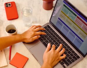 How to Choose the Right Website Designer in Guwahati for Your Startup 6 Looking for a website designer in Guwahati for your startup? Learn 8 proven tips to hire the right web design agency — portfolio, pricing, SEO skills & more.